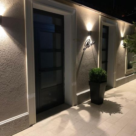 Rose Downtown Podgorica Exterior foto