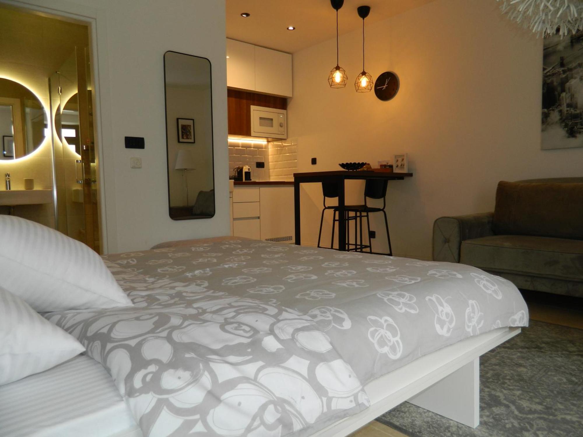 Rose Downtown Podgorica Exterior foto